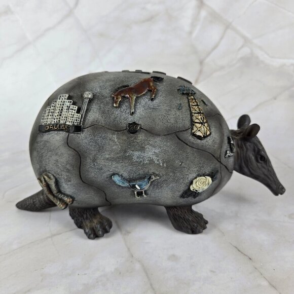 Resin 3D Armadillo Piggy Bank Texas Themed Longhorn Oil Derrick Rose Map Skyline - Picture 8 of 14
